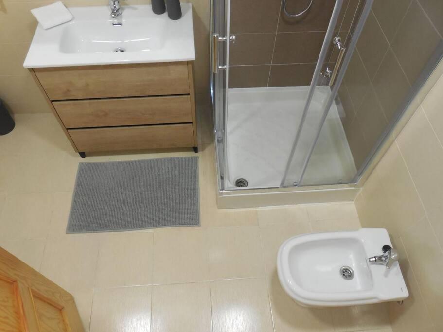 Precioso Piso De 2 Habitaciones Armilla Exterior foto